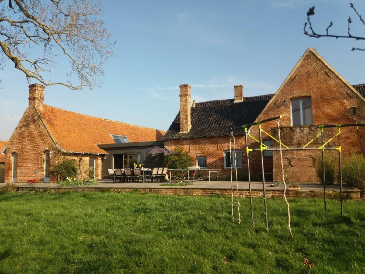 Holiday home Gite Typique Des Flandres, 9 Couchages, Grand Jardin, Cheminee, Activites Proches - Fr-1-510-16
